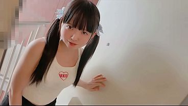"It's a white pee toilet," said the little female neighbor who came to borrow the toilet, and I turned her into a male toilet for semen, using a standing doggy-style position and making vulgar moaning sounds.