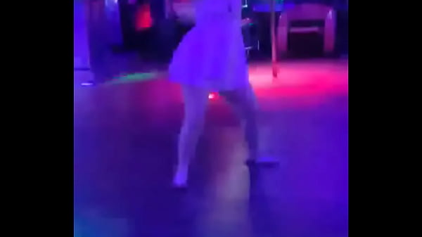 MILF Monday is in full swing! She's got the looks, the moves, and the sex appeal that drives me wild ️