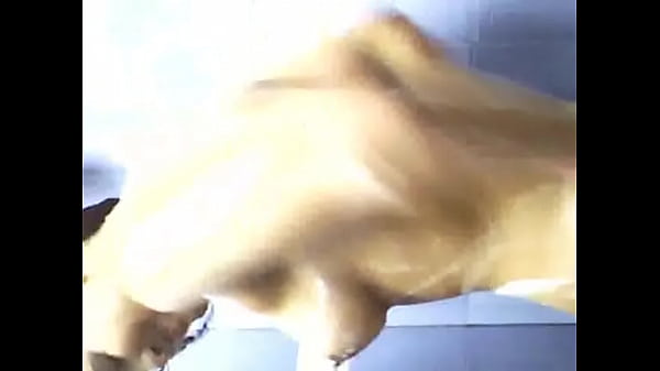 Süßes Baby In Der Dusche