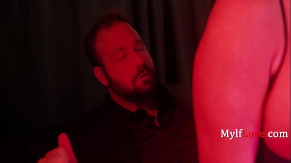 Stripper Girls (Show Girls Parody) | MylfLove
