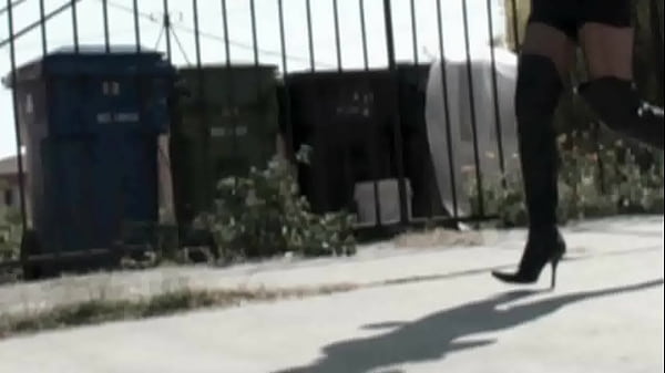 Blondes With Big Boobs Anna Lovato And Paige Ashley Have A Lesbian Tryst