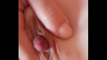GretaLa - update #1 - touches herself with the vibrator