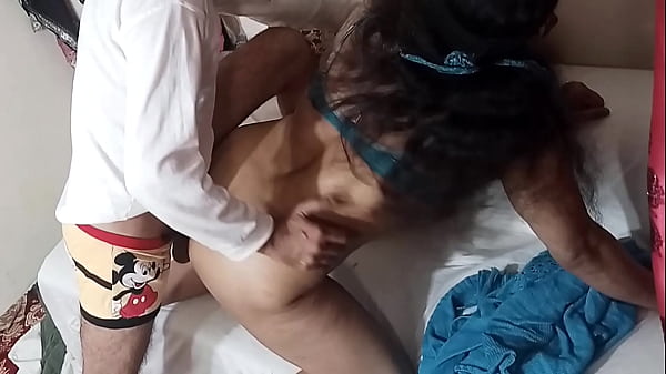 Hot Amateur Pakistani Stepsister amazing anal Fucking, Gaand Chudai in Clear Hindi Audio