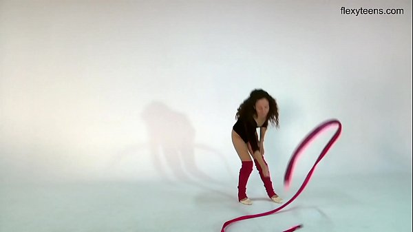 Anna Ocean hot gymnast brunette with small tits