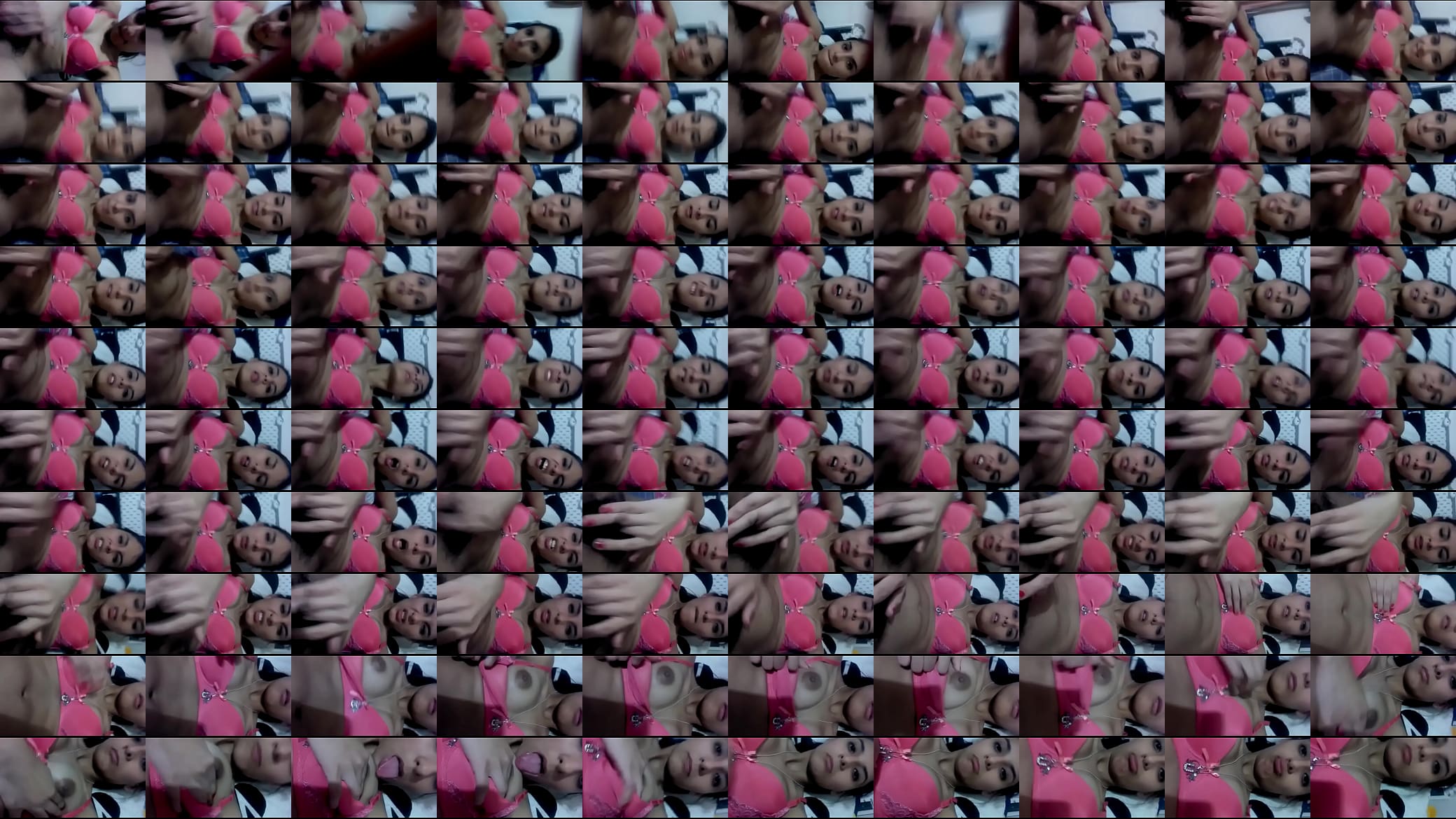 con vagina peluda se masturba 预览图