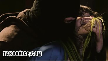 Xwife Karen in The Man in The Mask