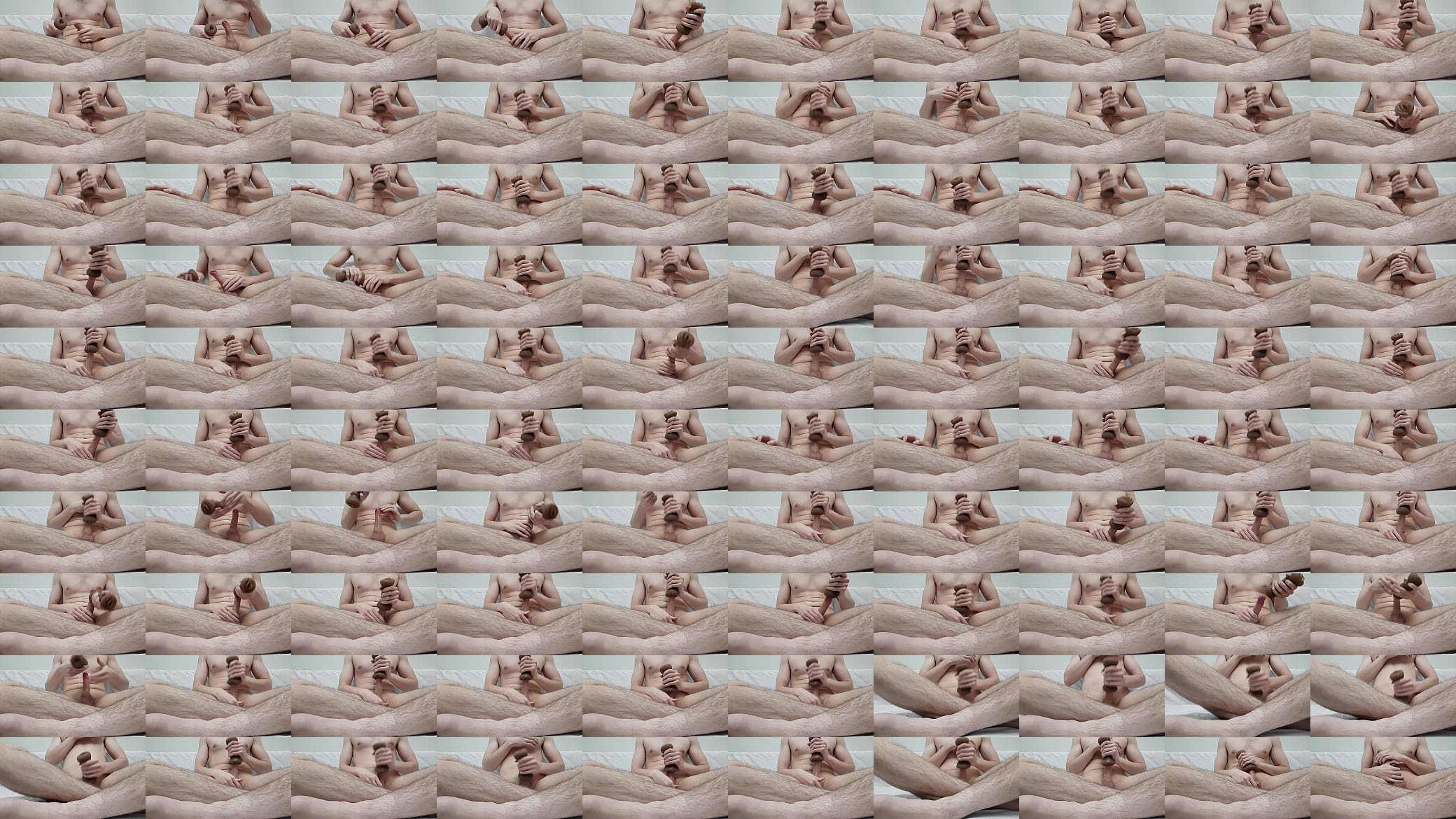 Masturbating using a BLACK TOY 预览图