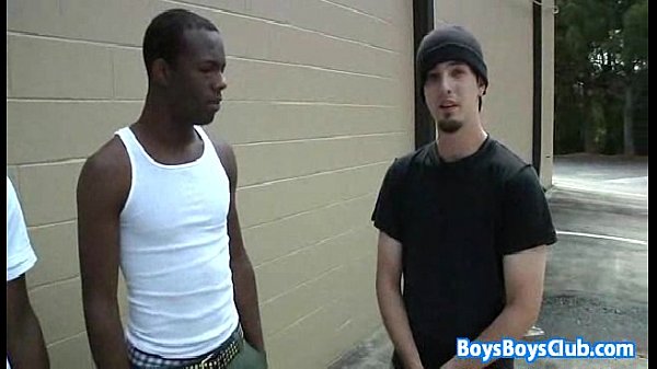 Huge black stud breeding white gay muscular guy 01