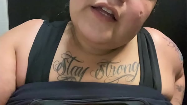 Bbw shown in the gym bathroom - Mary Jhuana