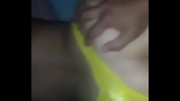 thumb yellow