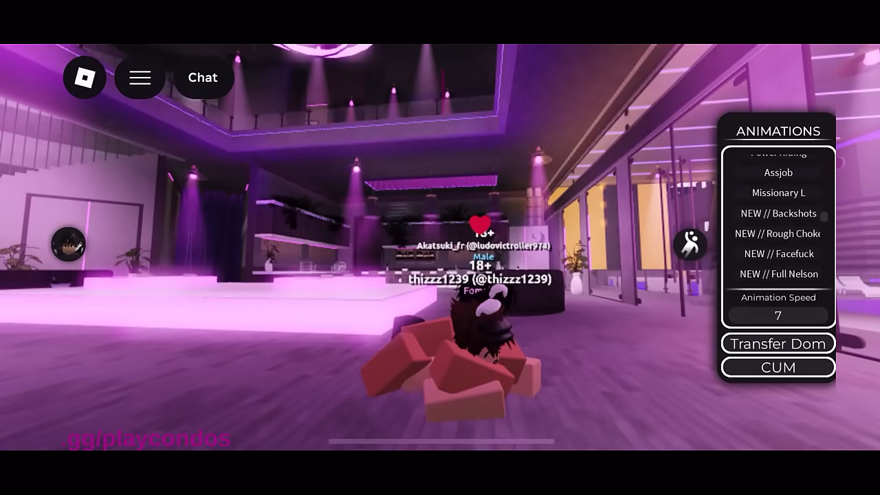 Je baise cette meuf sur Roblox