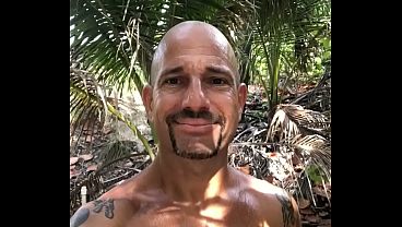 THE HAPPY PORNSTAR MAXXX LOADZ