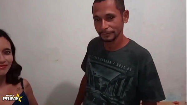 LLEGU&Eacute; A LA CAMA Y HICE QUE MI PRIMA ME DE BUEN SEXO