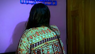 Egyptian Big ass Muslim Hot Stepmom clean my room & try to seduced me by show her Naked Big Ass & i start masturbation front of her and she want fuck from me