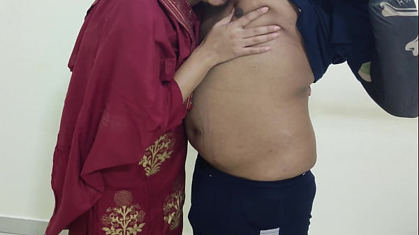 Desiaraabhabhi sucked and fucked her step son's dick