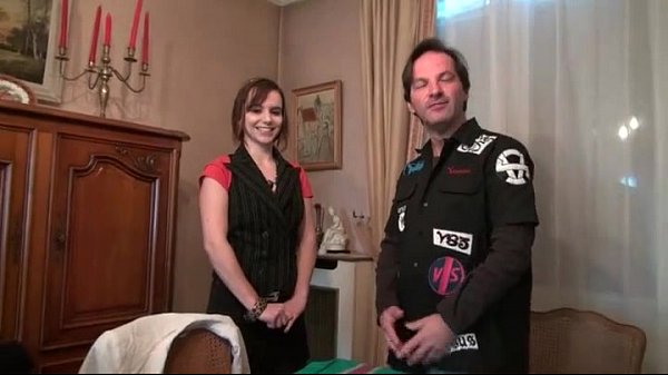 French amateur teen gets hard analized