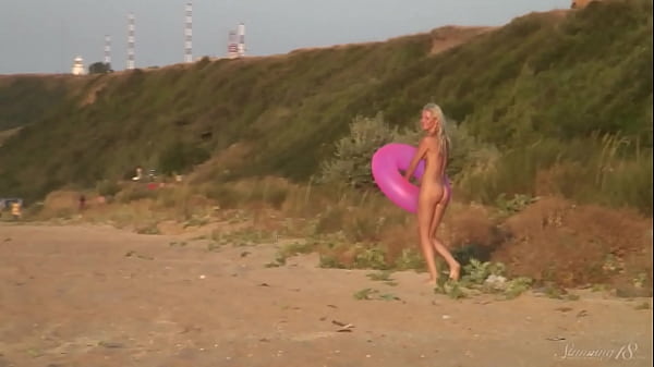 Young Blonde Agnes Likes Getting Naked... IN PUBLIC?!