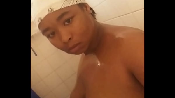 thumb shower time 813