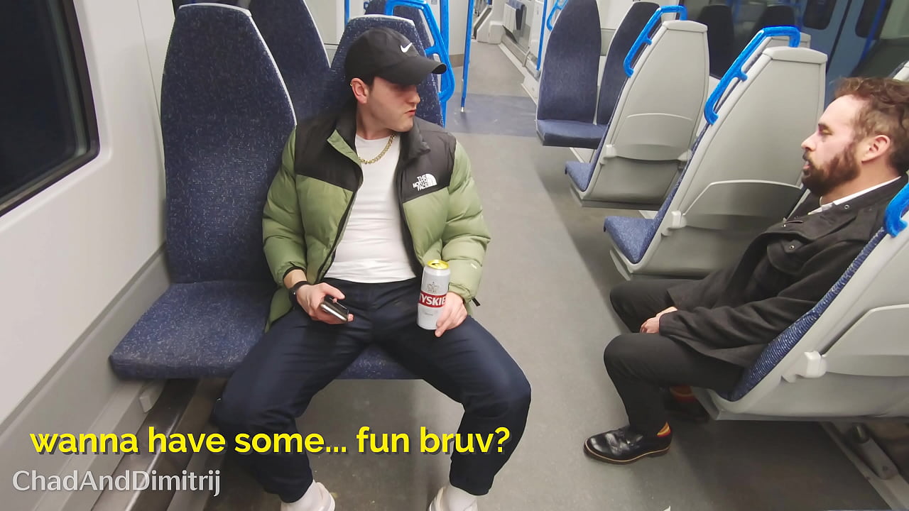 Arriesgado polvo anónimo a pelo en un tren nocturno que sale de Londres
                    anal hardcore rough bathroom hairy domination public oral british toilet train aggressive straight stranger humilation anonymous chav face fuck alpha anon muchos negros