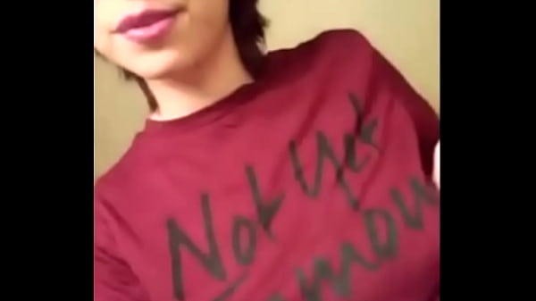 weirdo teen selfie flash tits