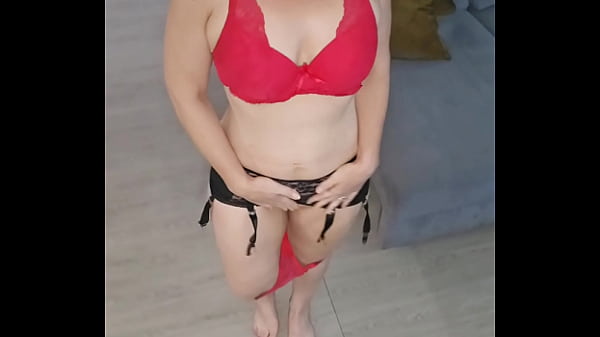 Maintenant que je suis quasi nu tu viens ?