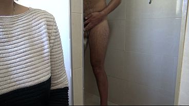 Download Video - TABOO FAMILY&colon; hairy amateur stepmom orders stepson to shower before sex