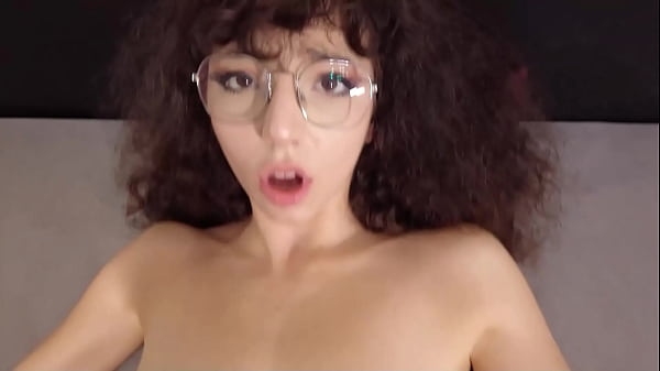 193 - 2 Babe fucks for cumshot