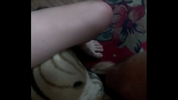 Socando gostoso no amiguinho novinho branquinho