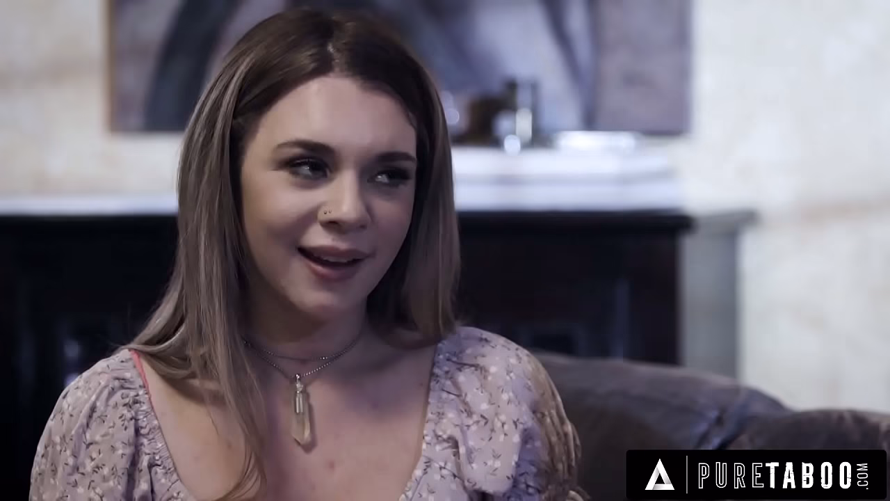 TABÚ PURO: La niñera Gabbie Carter acepta un trío con una pareja pervertida – SUBTÍTULOS EN FRANCÉS