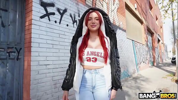 Paola Gets Huge Creampie