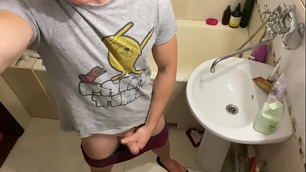 Download Video - Young Guy Jerks off a Dick in his Neighbor's Toilet AHAH