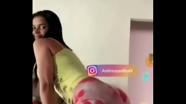 putinha gostosa mostrando o rabo no bigo live br