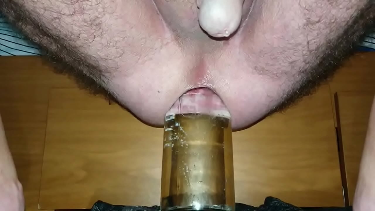 Contracciones de semen con una botella muy ancha en el fondo de mi culo.
                   sperm gay wanking self fuck soloboy ass stretching anal insertion bottle fuck cum contractions muchos negros