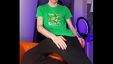 thinking about my best friend s dad while i stroke my cock 