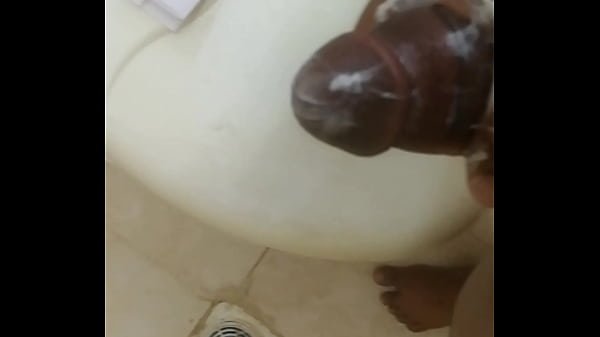 Download Video - High stamina Indian  Big dick guy Masturbates so hot