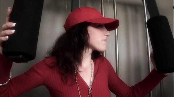 Zaylen Skye Is A Teen Babysitter