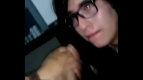 Download Video - Ingrid con otro amigo