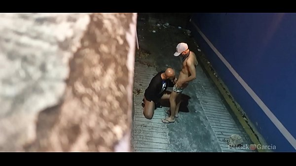 Mijei e ainda fui visto pelo boy socador do pau...