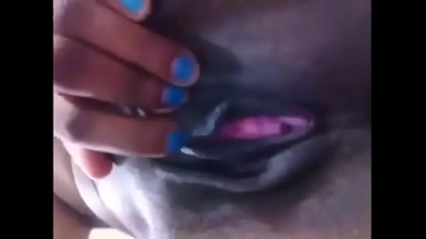 teen playing with that wet pussy