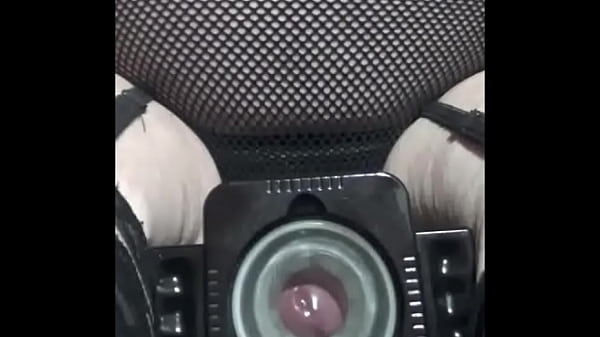 Download Video - Automatic Hands Free Male Masturbater Telescopic Cup Rotating cumshot