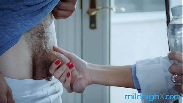 Doc StepAunt's Regular Cock Check - Silvia Saige
