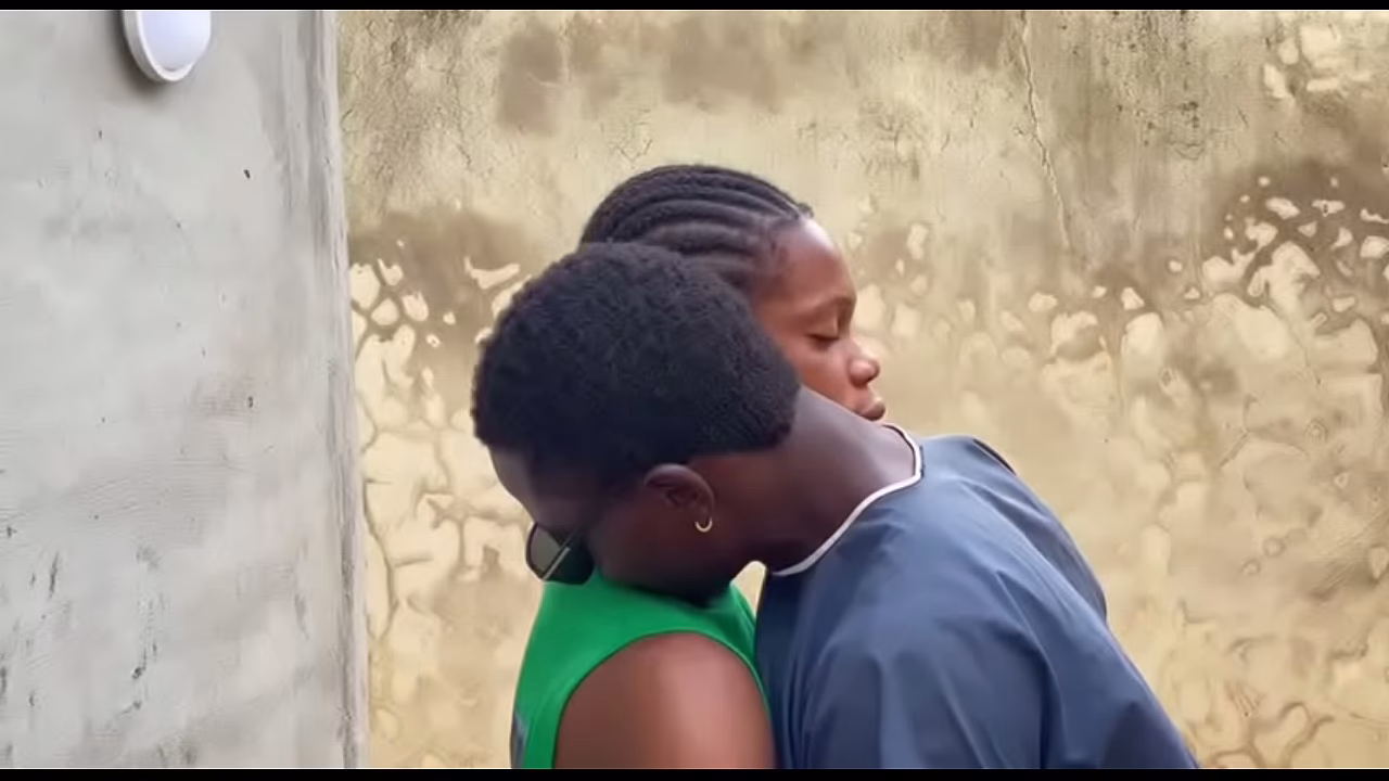 ¿Quién sobrevivirá a esta noche?
                    gay muchos negros