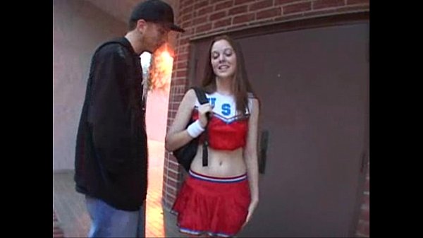 Download Video - Cheerleader Scarlett Faye fucks for money