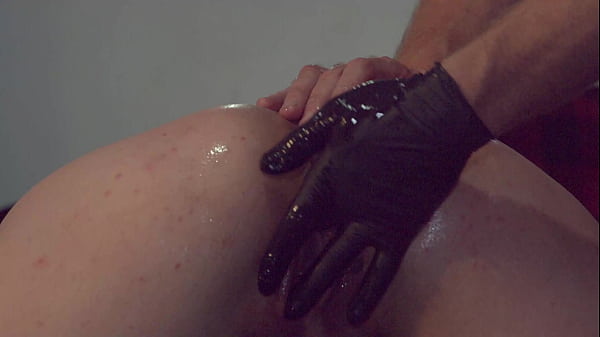 Porno Slut gets her Coochie stretched by a gloved FIST