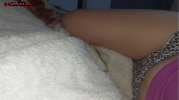 Wife confesses betrayal in bed to her husband, husband caught her sending nudes to her boss