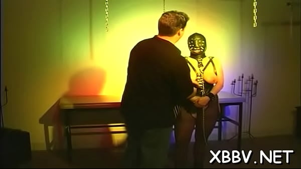 Stunning hottie has a big gash