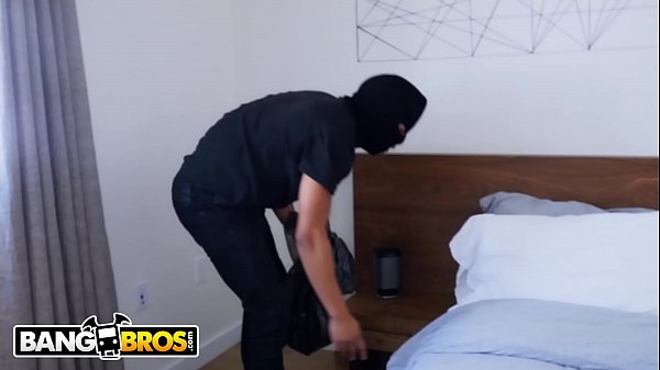Download Video - BANGBROS - Thief Invades Keisha Grey's Home and Gets Put To Work