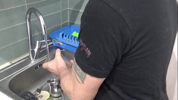 Download Video - House Cleaning