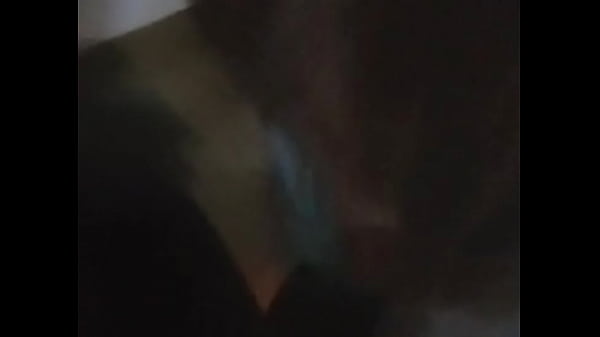 Teenager paramours in homevideo