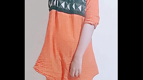 Thai girlfriend likes to suck dick